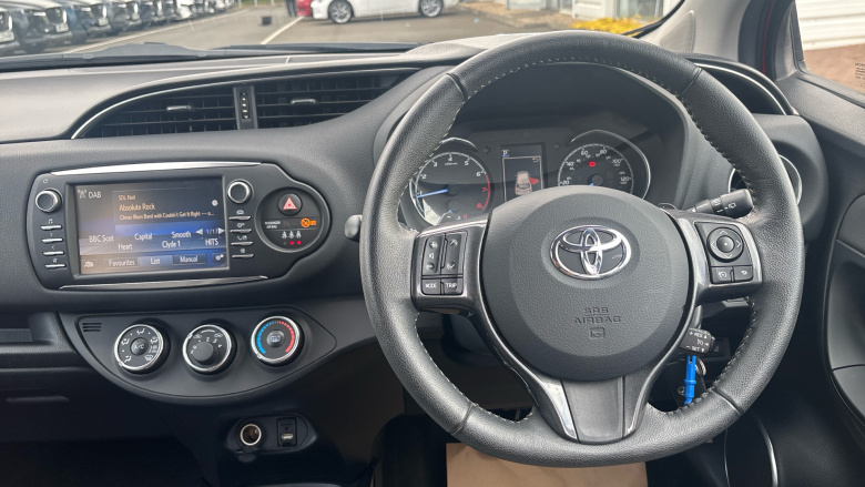 Toyota Yaris 1.5 VVT-i Y20 5dr CVT [Bi-tone] Petrol Hatchback